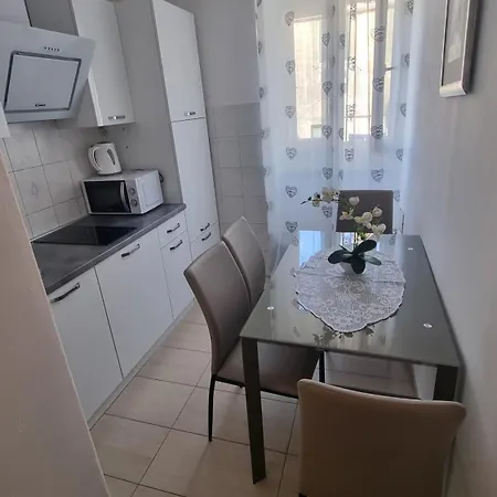 凡斯布尔公寓旅馆 * 斯普利特